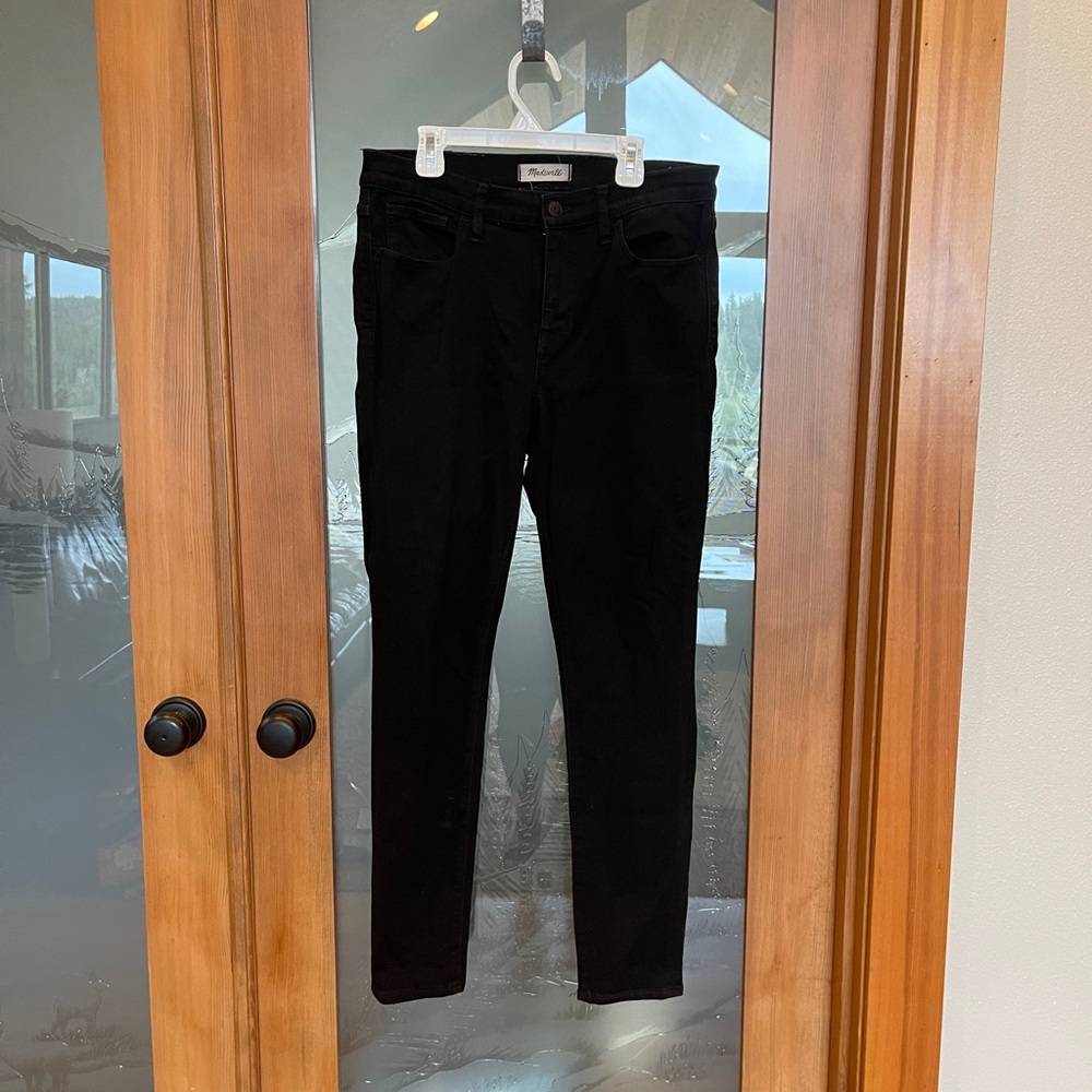 Madewell Roadtripper Jean. Black. Size 29. Inseam 27.5.